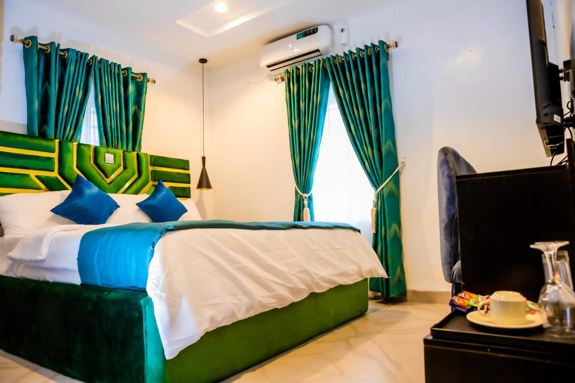 El Elyon Hotel And Suites Лаґос Екстер'єр фото